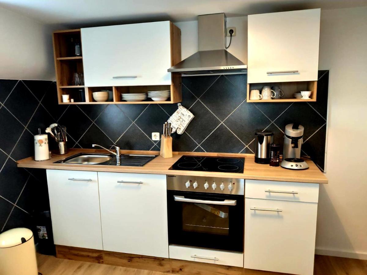 Apartment Schweich-Issel Familie Lentes Neu Renoviert المظهر الخارجي الصورة