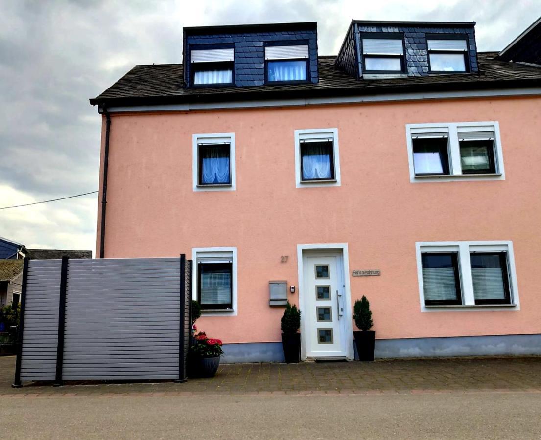 Apartment Schweich-Issel Familie Lentes Neu Renoviert المظهر الخارجي الصورة